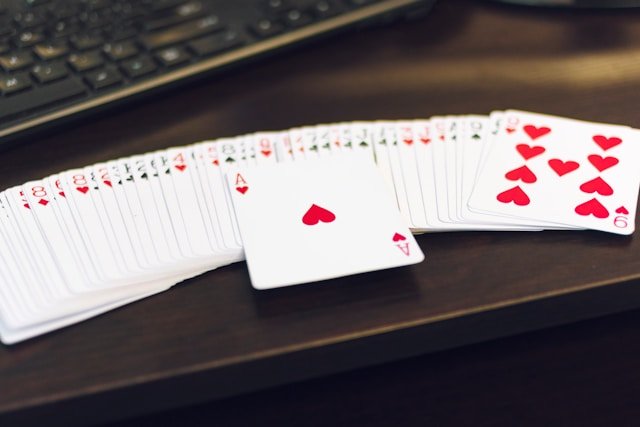 For the Love of Cards: Exploring the Best Live Casino Games Online